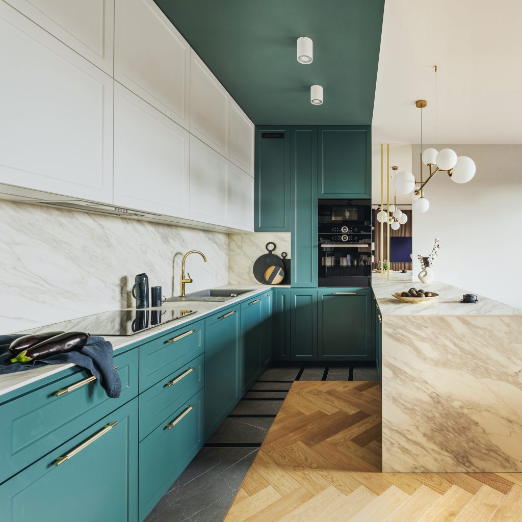 2025 kitchen color trends